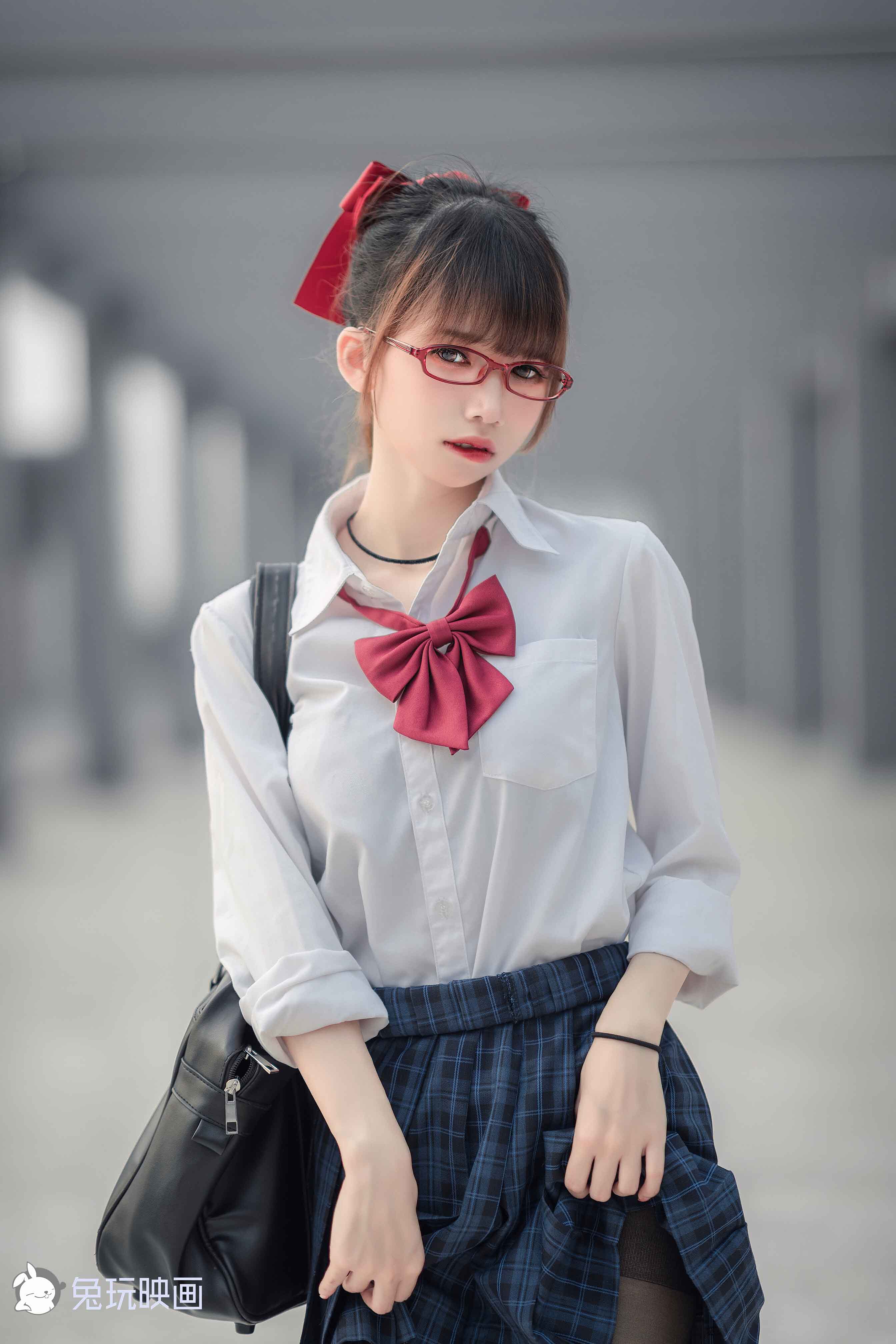 [兔玩映画]C08.001被束缚的少女插图